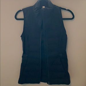 LuLulemon Down For It All Vest